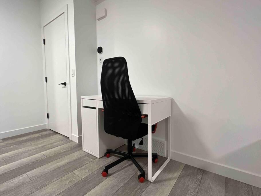 Newly Built 2 Bedroom Suite With Free Parking - Close To Banff National Park, Κάλγκαρι Εξωτερικό φωτογραφία